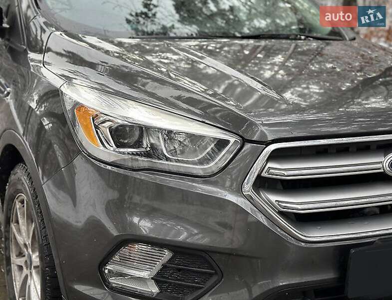 Ford Escape 2016