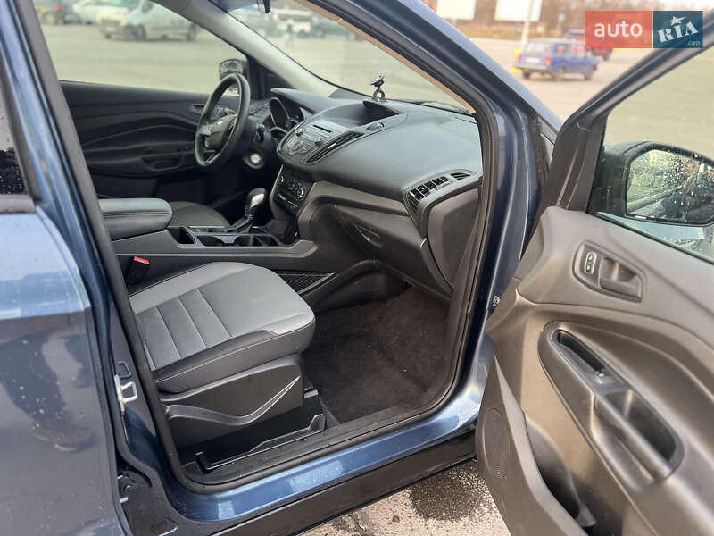 Позашляховик / Кросовер Ford Escape 2017 в Львові фото 14 Позашляховик / Кросовер Ford Escape 2017 в Львові