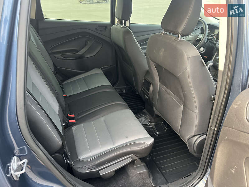 Позашляховик / Кросовер Ford Escape 2017 в Львові фото 15 Позашляховик / Кросовер Ford Escape 2017 в Львові