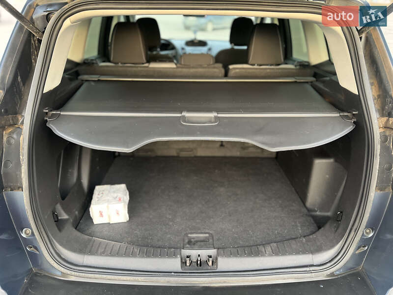 Позашляховик / Кросовер Ford Escape 2017 в Львові фото 16 Позашляховик / Кросовер Ford Escape 2017 в Львові