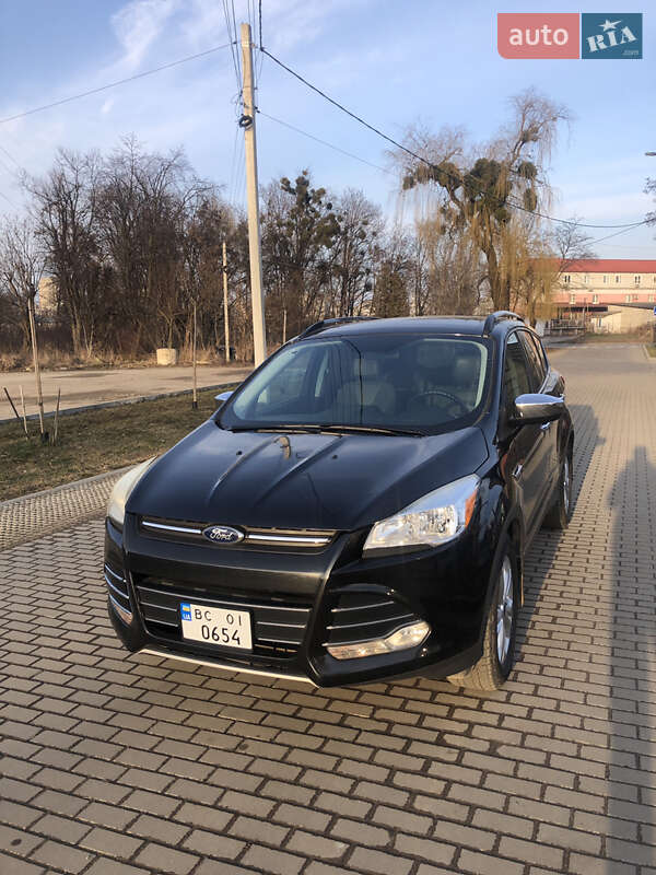 Внедорожник / Кроссовер Ford Escape 2015 в 
