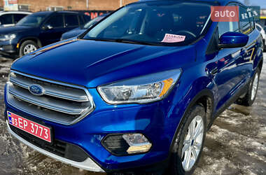 Позашляховик / Кросовер Ford Escape 2017 в Полтаві