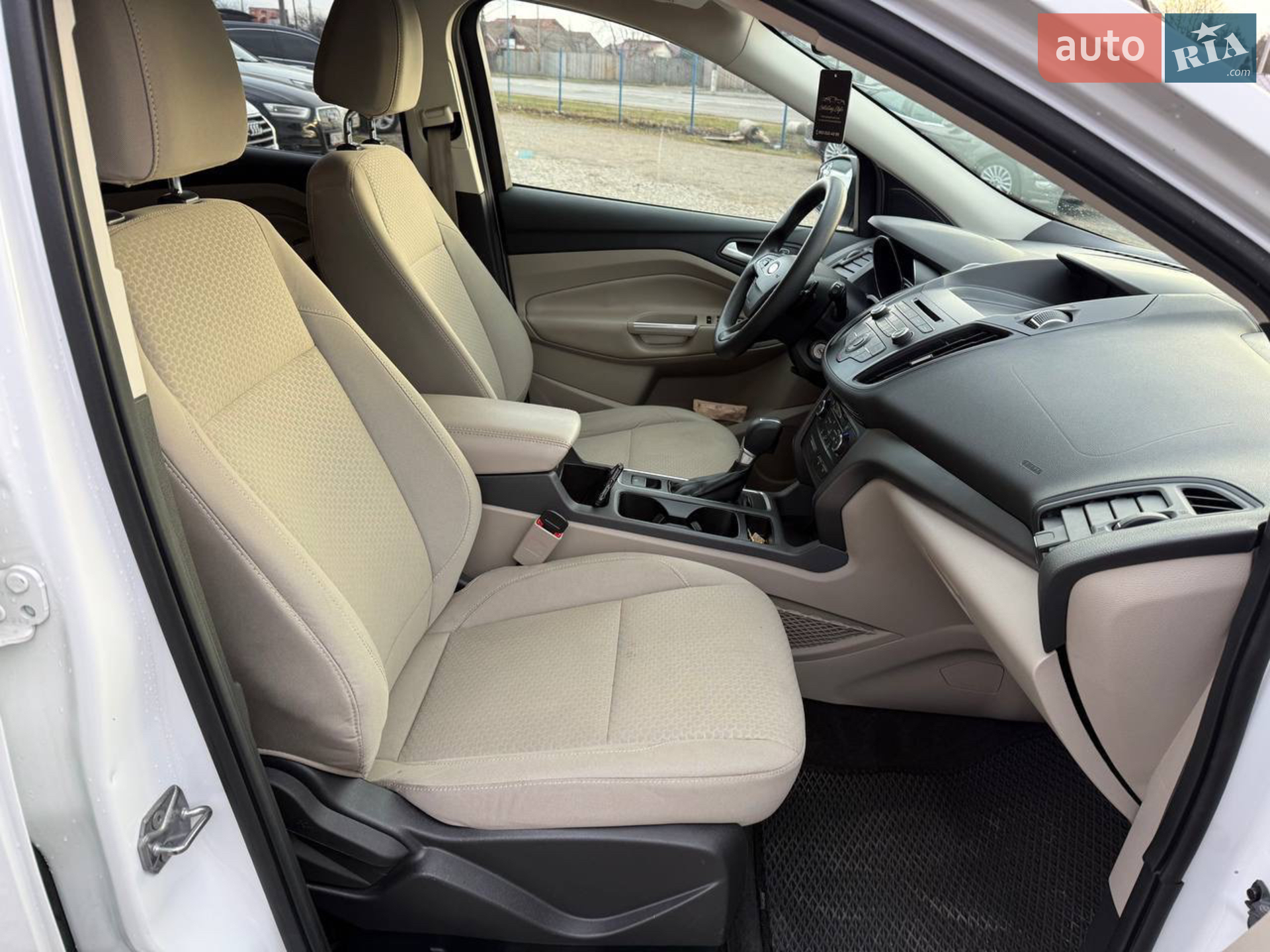 2016 Ford Escape - мініатюра 3
