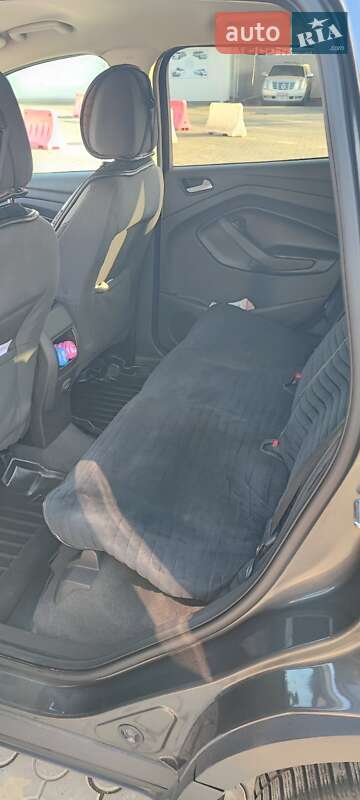 Позашляховик / Кросовер Ford Escape 2014 в Чернівцях