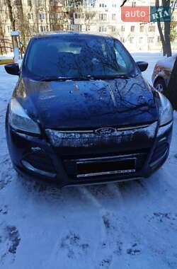 Внедорожник / Кроссовер Ford Escape 2013 в 