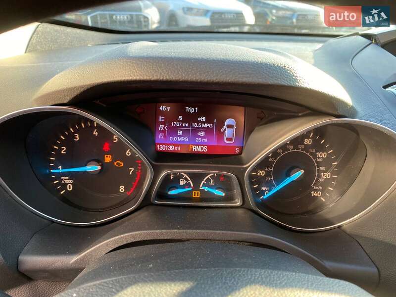Внедорожник / Кроссовер Ford Escape 2016 в Львове