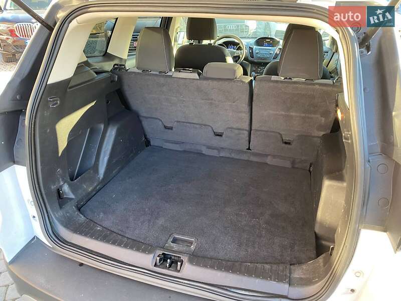 Внедорожник / Кроссовер Ford Escape 2016 в Львове