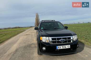 Внедорожник / Кроссовер Ford Escape 2011 в 