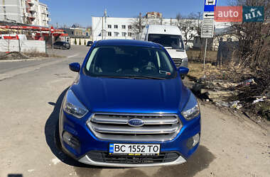 Позашляховик / Кросовер Ford Escape 2016 в Львові