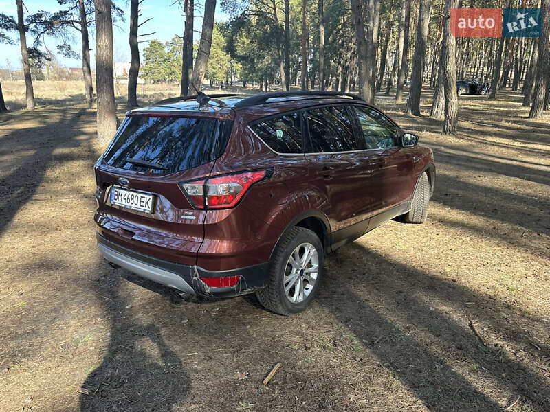 Внедорожник / Кроссовер Ford Escape 2018 в Сумах