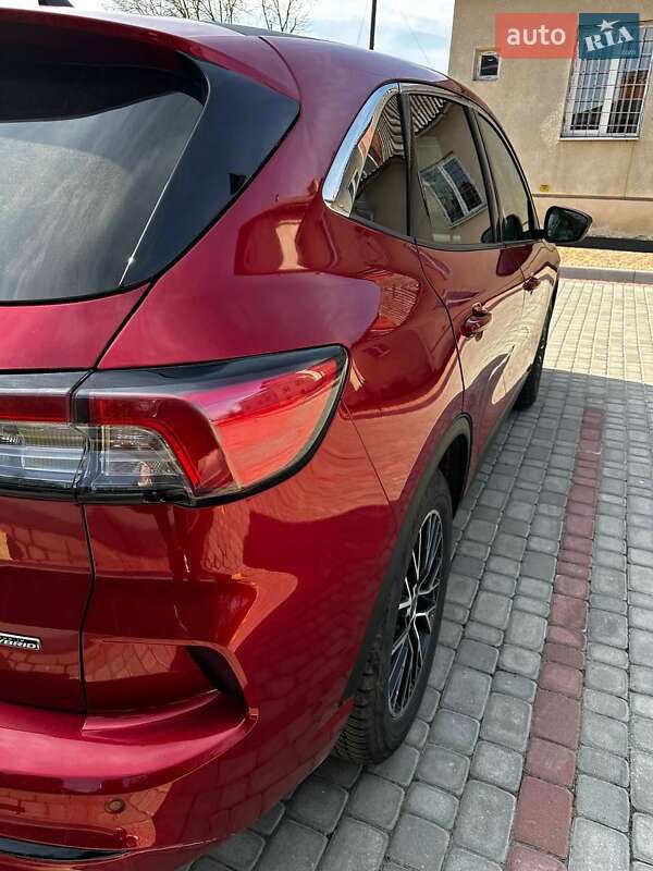 Внедорожник / Кроссовер Ford Escape 2020 в Львове