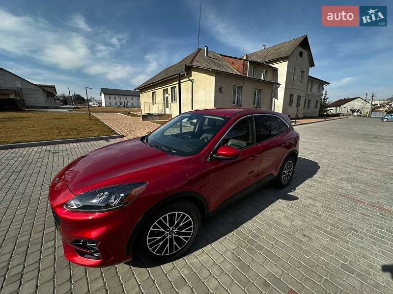 Внедорожник / Кроссовер Ford Escape 2020 в Львове
