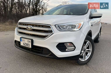 Внедорожник / Кроссовер Ford Escape 2017 в Белой Церкви