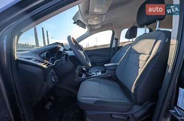 Внедорожник / Кроссовер Ford Escape 2017 в 