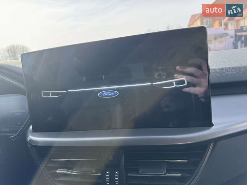Внедорожник / Кроссовер Ford Escape 2023 в Полонном