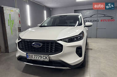 Внедорожник / Кроссовер Ford Escape 2023 в 