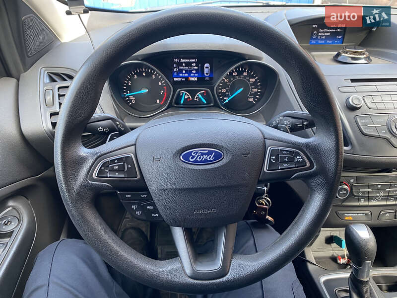 Позашляховик / Кросовер Ford Escape 2017 в Межовій