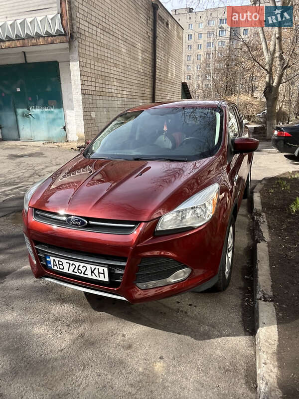 Внедорожник / Кроссовер Ford Escape 2016 в Виннице