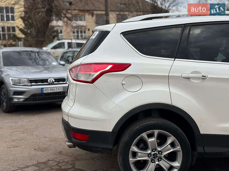 Внедорожник / Кроссовер Ford Escape 2015 в Виннице