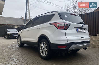 Внедорожник / Кроссовер Ford Escape 2018 в Черновцах