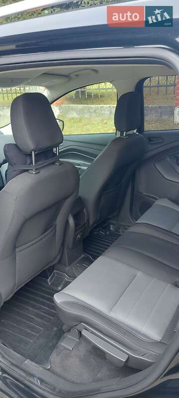 Внедорожник / Кроссовер Ford Escape 2018 в Львове