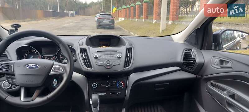 Внедорожник / Кроссовер Ford Escape 2018 в Львове