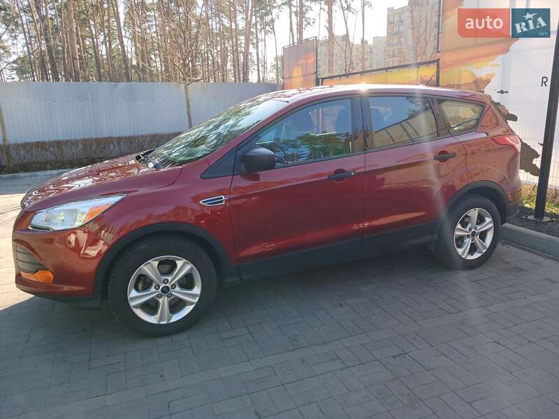 Внедорожник / Кроссовер Ford Escape 2015 в Киеве