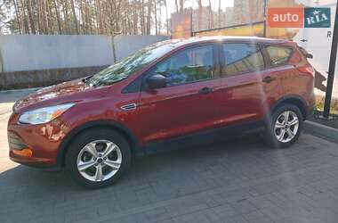 Внедорожник / Кроссовер Ford Escape 2015 в 
