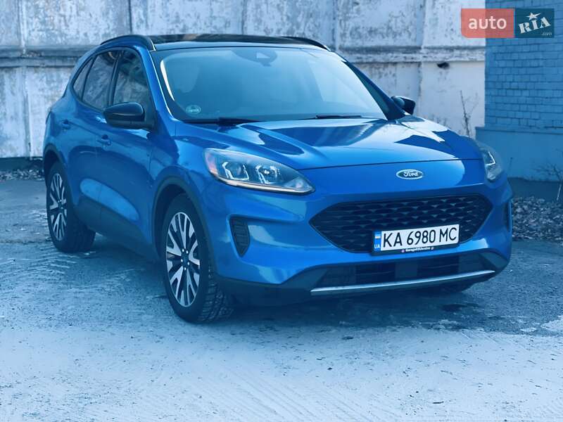 Позашляховик / Кросовер Ford Escape 2020 в Києві