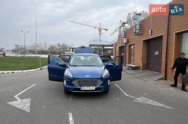 Позашляховик / Кросовер Ford Escape 2022 в 
