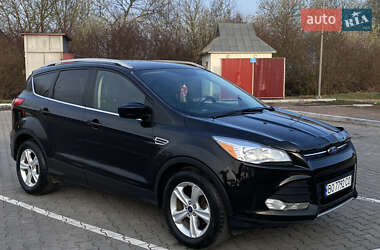 Позашляховик / Кросовер Ford Escape 2015 в 