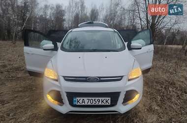 Внедорожник / Кроссовер Ford Escape 2014 в 