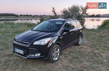 Внедорожник / Кроссовер Ford Escape 2014 в 