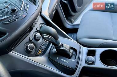 Внедорожник / Кроссовер Ford Escape 2015 в 