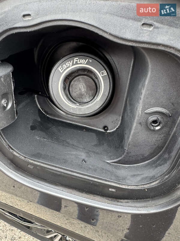 Внедорожник / Кроссовер Ford Escape 2021 в Киеве