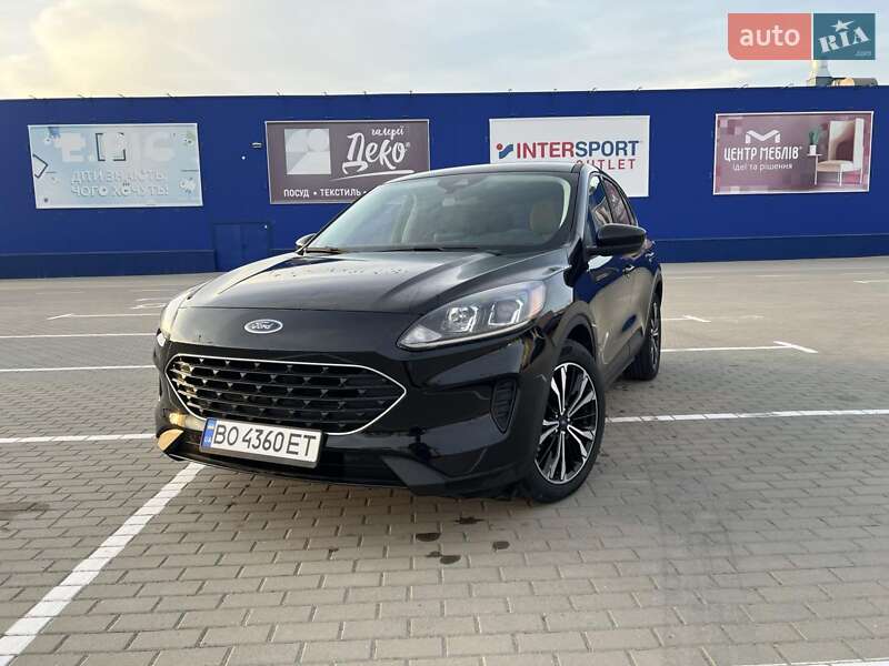 Внедорожник / Кроссовер Ford Escape 2021 в Тернополе