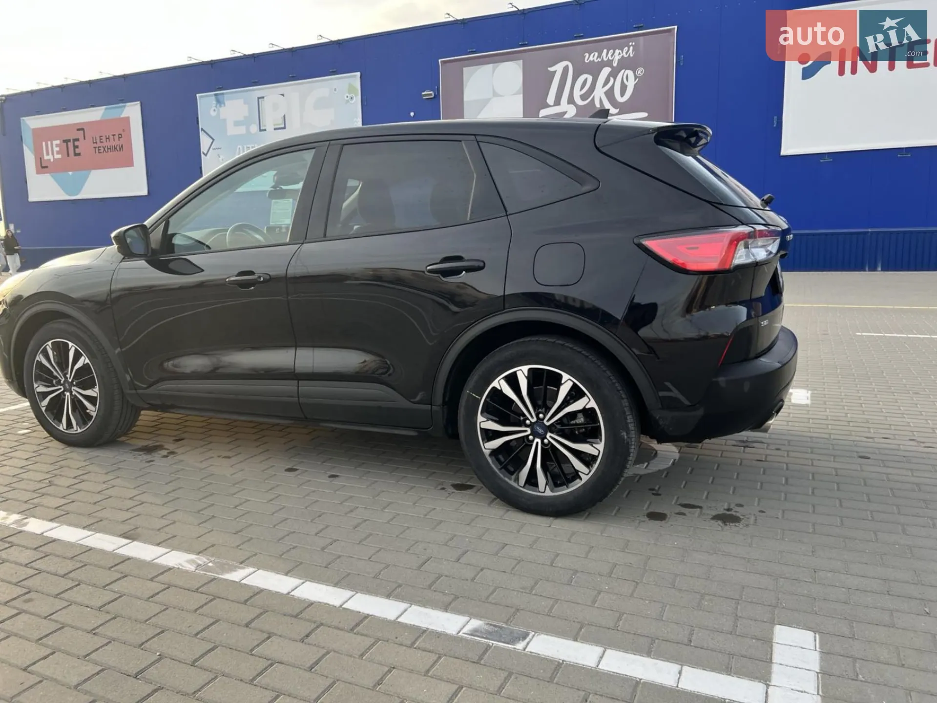 2021 Ford Escape - мініатюра 10