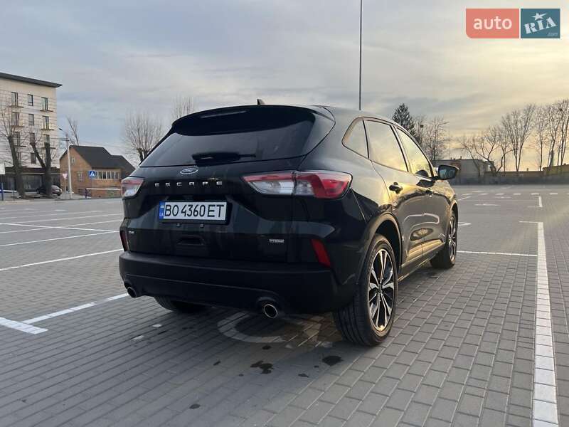 Внедорожник / Кроссовер Ford Escape 2021 в Тернополе