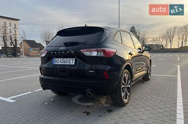 Внедорожник / Кроссовер Ford Escape 2021 в 
