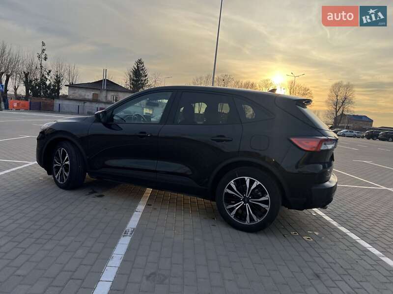 Внедорожник / Кроссовер Ford Escape 2021 в Тернополе