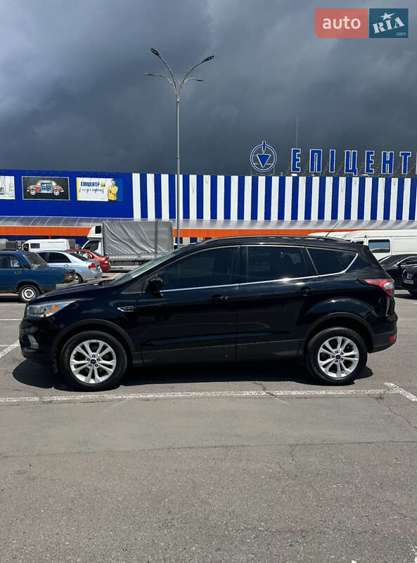 Позашляховик / Кросовер Ford Escape 2017 в Хмельницькому