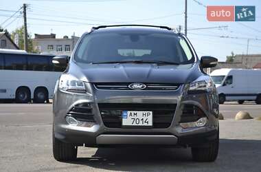 Внедорожник / Кроссовер Ford Escape 2015 в 