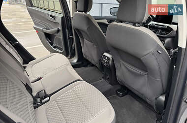 Внедорожник / Кроссовер Ford Escape 2022 в 