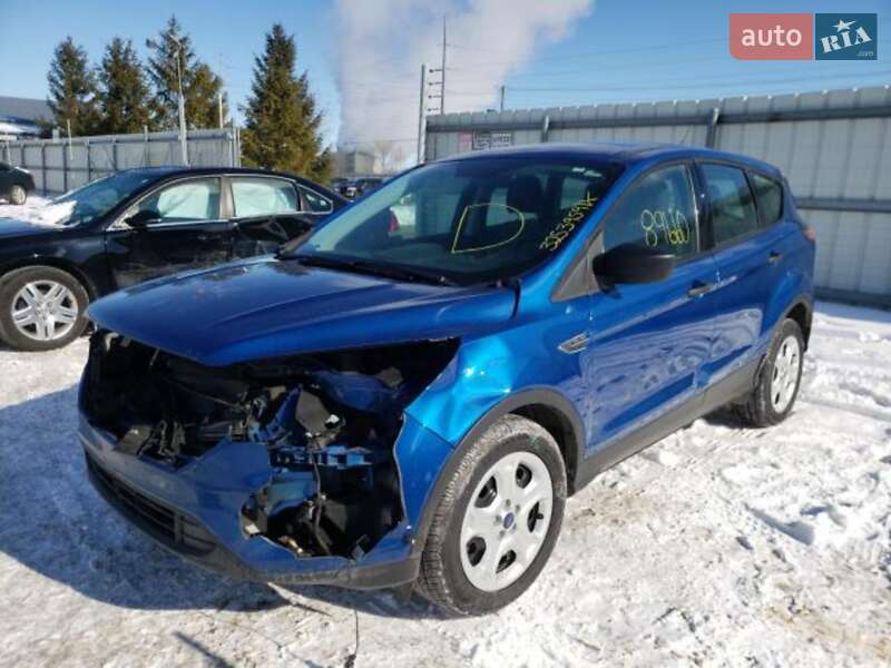 Внедорожник / Кроссовер Ford Escape 2016 в Львове