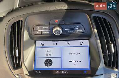 Внедорожник / Кроссовер Ford Escape 2018 в 