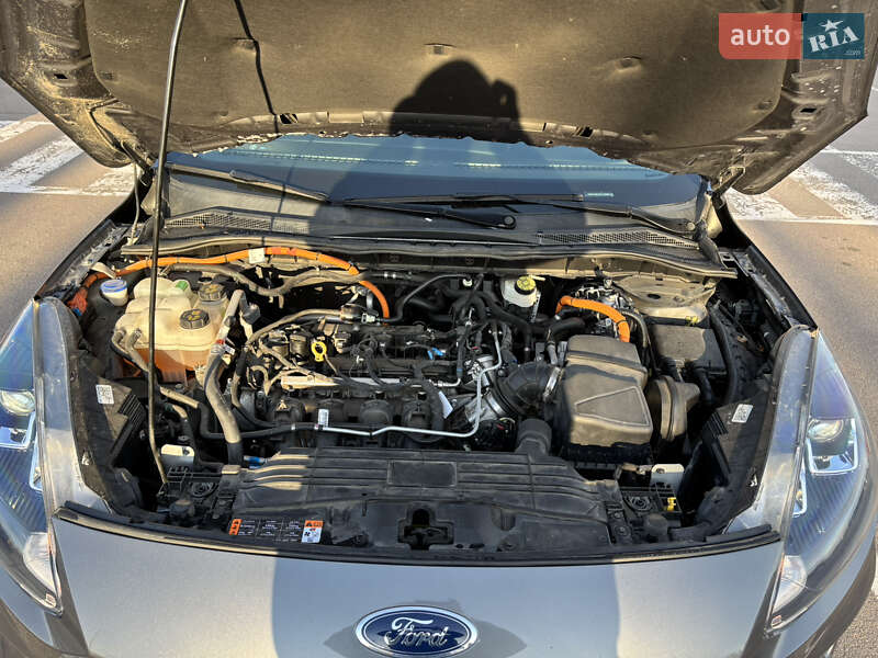 Внедорожник / Кроссовер Ford Escape 2021 в Ровно