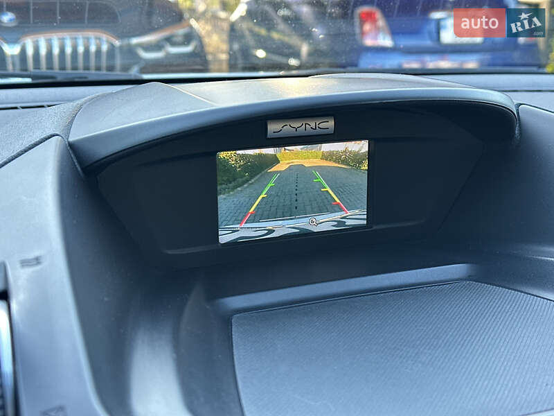 Внедорожник / Кроссовер Ford Escape 2017 в Одессе
