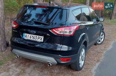 Позашляховик / Кросовер Ford Escape 2014 в 