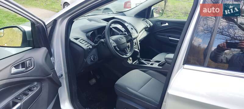 Внедорожник / Кроссовер Ford Escape 2016 в Черкассах фото 10 Внедорожник / Кроссовер Ford Escape 2016 в Черкассах