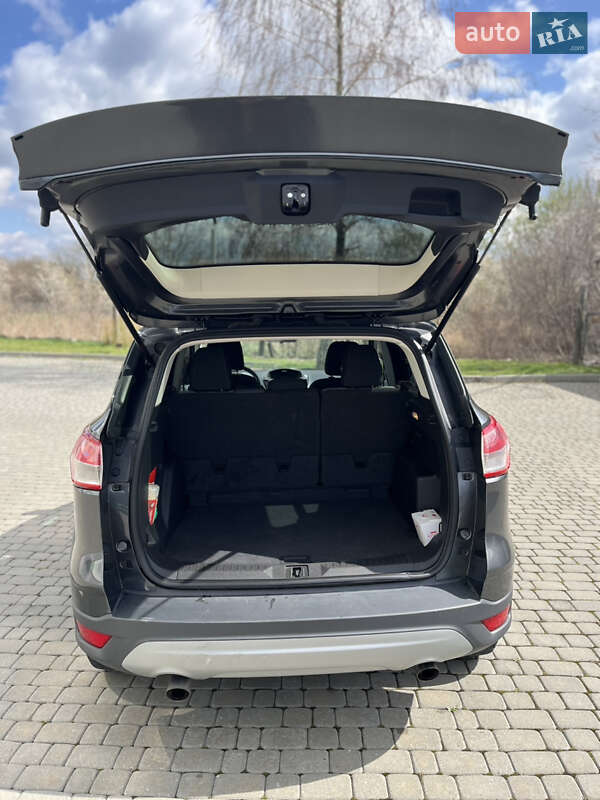 Внедорожник / Кроссовер Ford Escape 2015 в Ивано-Франковске фото 7 Внедорожник / Кроссовер Ford Escape 2015 в Ивано-Франковске